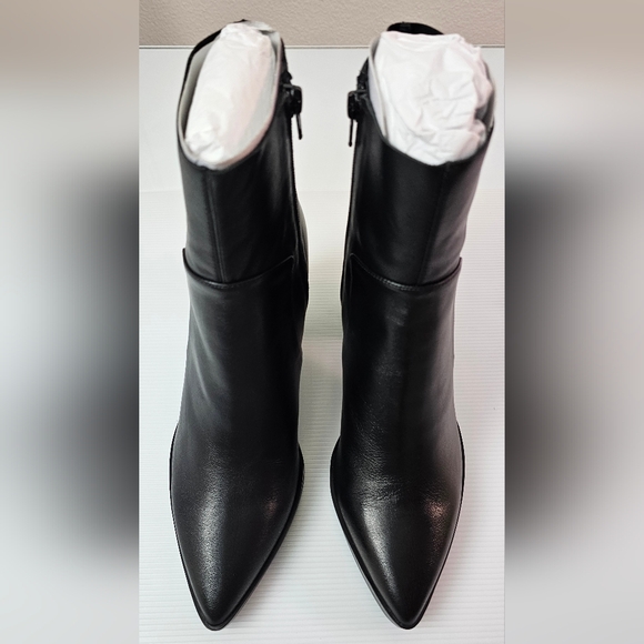 TONY BIANCO Brazen Ankle Boot in Black Luxe Size 10 - Picture 9 of 12